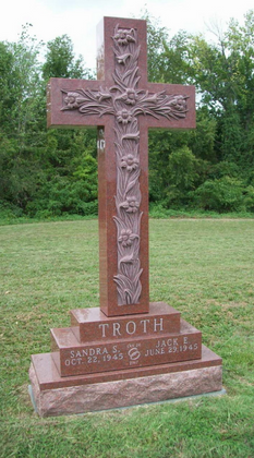 Crosses - Schum Monuments 1